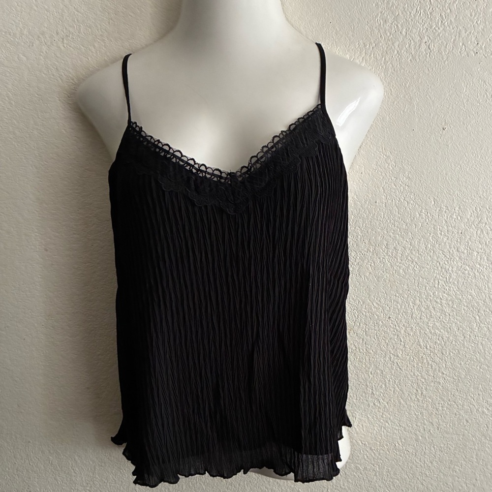 🆕Blu Pepper Black Lace-Trim Pleated Cami Top M🆕 - Picture 3 of 16